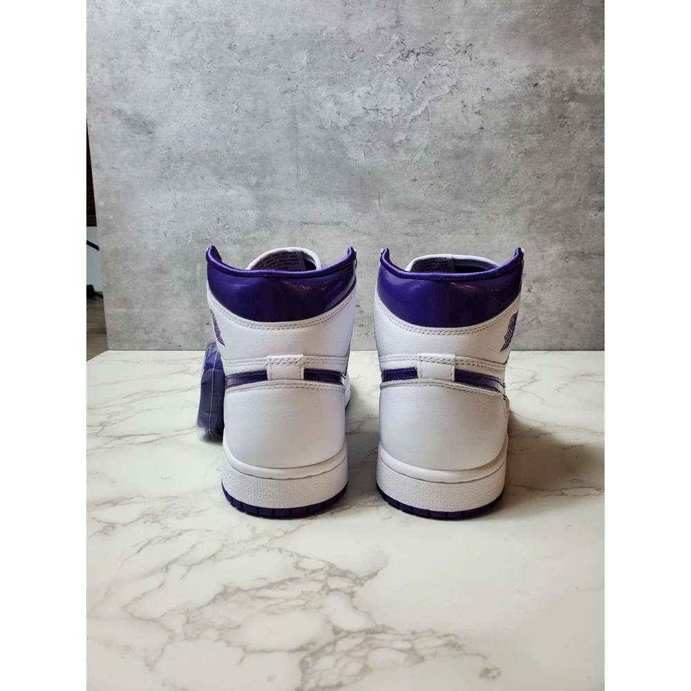 Nike Air Jordan 1 Retro High OG Court Purple Size 7 Women's  5.5 Men's